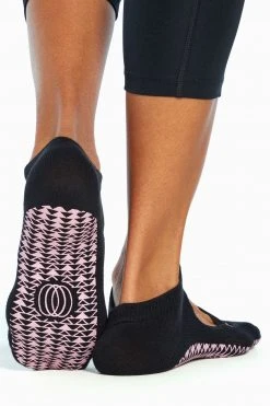 Marika Yoga Grip Socks 3 Pack Features 19 Marika Yoga Grip Socks 3 Pack Features