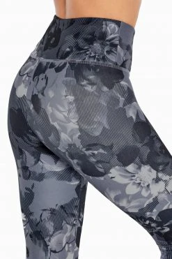 Marika Balance Collection Printed Contender High Waist Mid Calf Capri