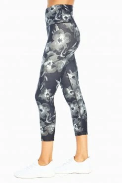 Marika Balance Collection Printed Contender High Waist Mid Calf Capri