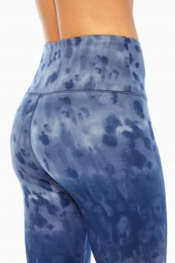 Marika Balance Collection Printed Contender High Waist Mid Calf Capri