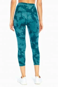 Marika Balance Collection Printed Contender High Waist Mid Calf Capri