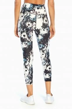 Marika Balance Collection Printed Contender High Waist Mid Calf Capri