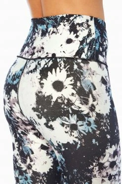 Marika Balance Collection Printed Contender High Waist Mid Calf Capri