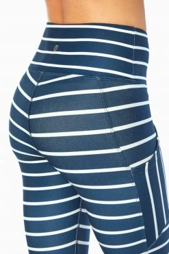 Marika Balance Collection Eclipse Printed Side Pocket Mid Calf Capri Legging