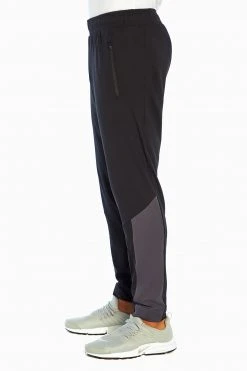 Marika Balance Collection For Men Blocked Jogger