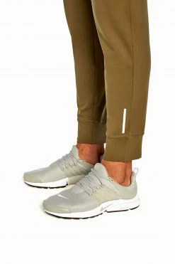 Marika Balance Collection For Men Equipped Jogger Features 28 Marika Balance Collection For Men Equipped Jogger Features