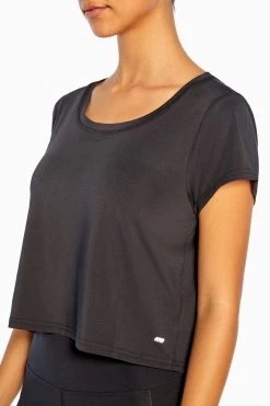 Marika Features Glow Up Cropped Short Sleeve Tee 7 Marika Features Glow Up Cropped Short Sleeve Tee