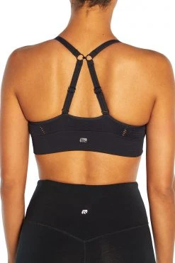 Marika Mary Seamless Sports Bra Features