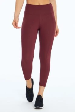 Marika Drew Side Pocket Tummy Control Mid Calf Capri 49 Marika Drew Side Pocket Tummy Control Mid Calf Capri