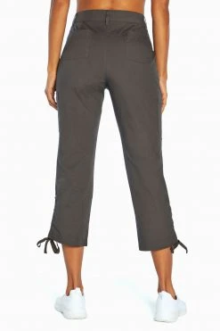 Marika Skylar Capri Pant