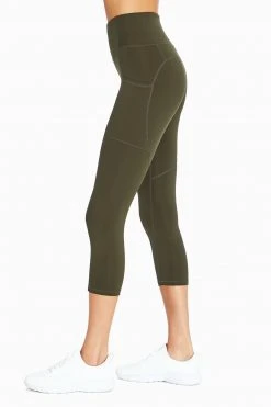 Marika Elsa Side Pocket Mid Calf Capri