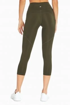 Marika Elsa Side Pocket Mid Calf Capri