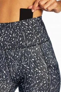 Marika Elsa Side Pocket Mid Calf Capri