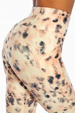 Marika Pocket Shop Carson Side Pocket Mid Calf Capri