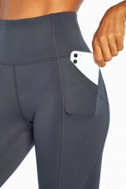 Marika Pocket Shop Carson Side Pocket Mid Calf Capri