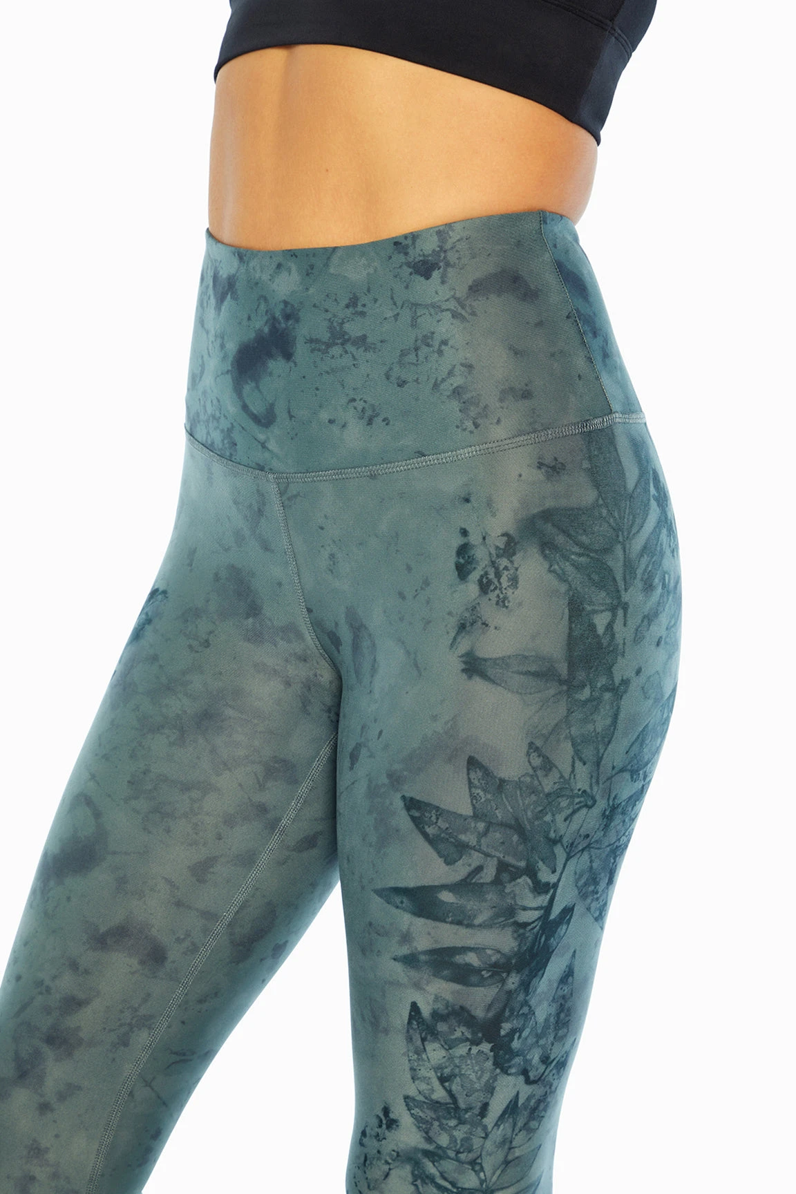 Marika Pocket Shop Enchant Printed Legging 4 Marika Pocket Shop Enchant Printed Legging