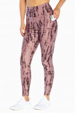 Marika Drift Side Pocket Legging Features