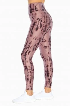 Marika Drift Side Pocket Legging Features