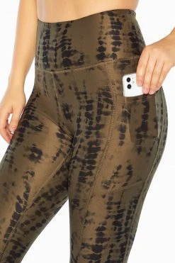 Marika Drift Side Pocket Legging Features