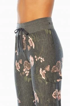 Marika Cargo Pocket Comfort Jogger Pocket Shop 42 Marika Cargo Pocket Comfort Jogger Pocket Shop