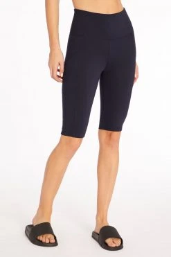 Marika Pocket Shop Olivia Side Pocket Tummy Control Bermuda Shorts 29 Marika Pocket Shop Olivia Side Pocket Tummy Control Bermuda Shorts