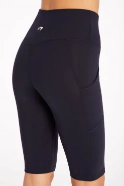 Marika Pocket Shop Olivia Side Pocket Tummy Control Bermuda Shorts 30 Marika Pocket Shop Olivia Side Pocket Tummy Control Bermuda Shorts