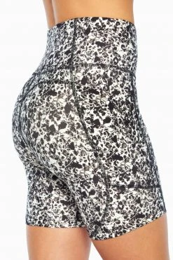 Marika Pocket Shop Lex Side Pocket Short