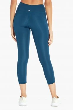 Marika Sport Solid Capri Legging - Teal Nights