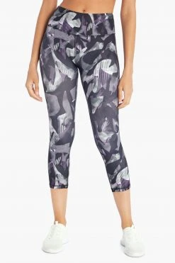 Marika Sport Line Geo Printed Capri Legging - Viola