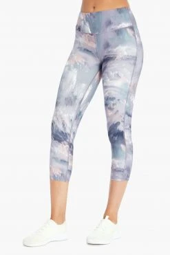Marika Sport Stormy Sky Printed Capri Legging - Purple Ash